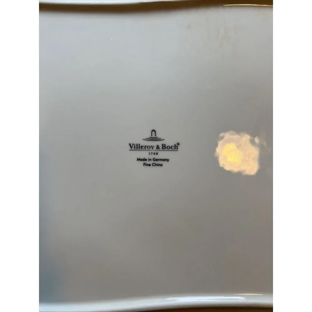 VILLEROY & BOCH ‘New Wave’ - 13” Serving Plate